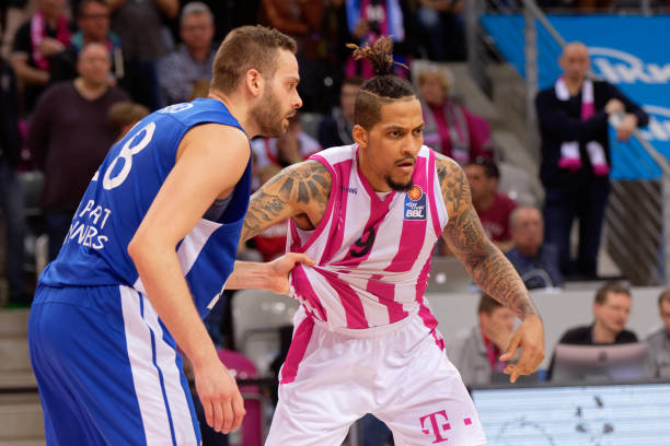 多个进攻位 多个进攻位